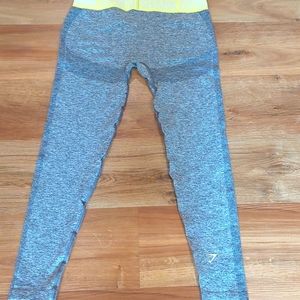 Womens gymshark legging large appears smaller
